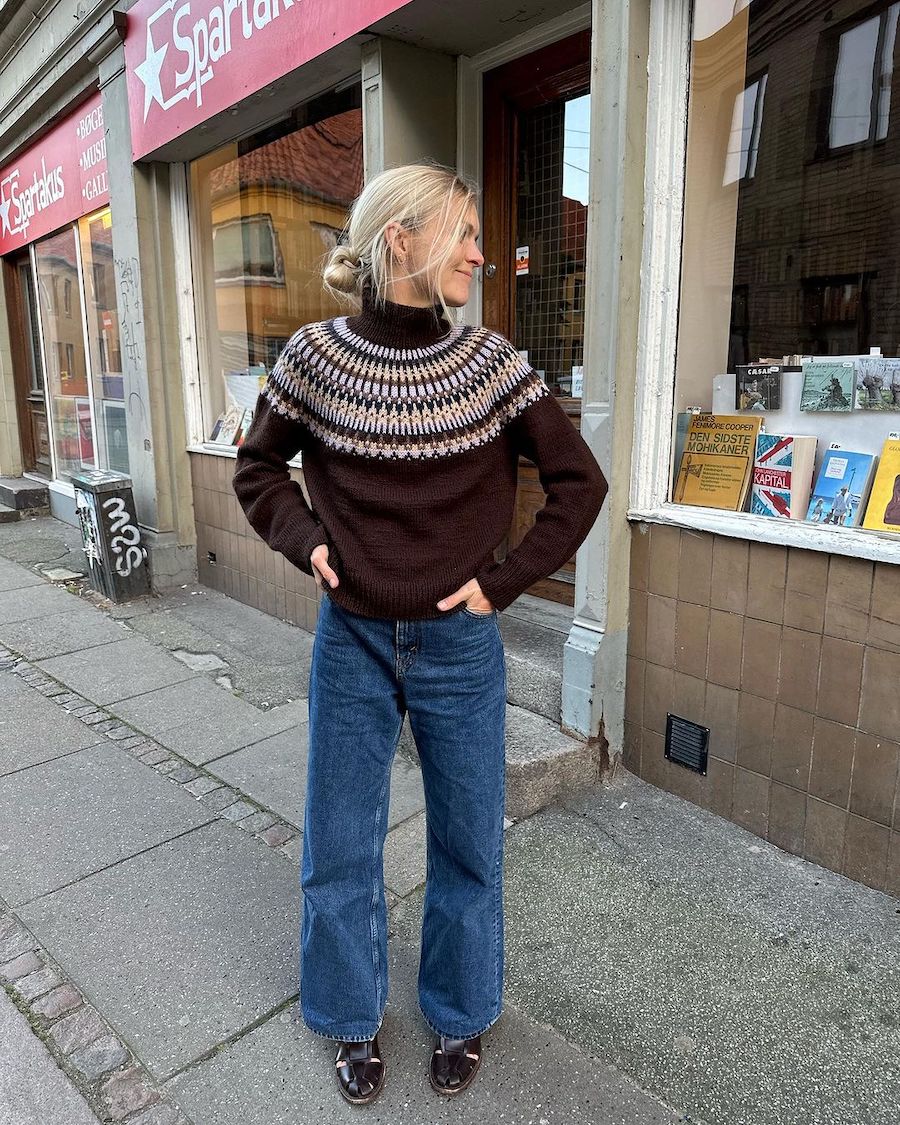 PetiteKnit opskrift — Celeste Sweater, papirversion