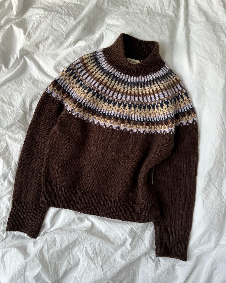 PetiteKnit opskrift — Celeste Sweater, papirversion