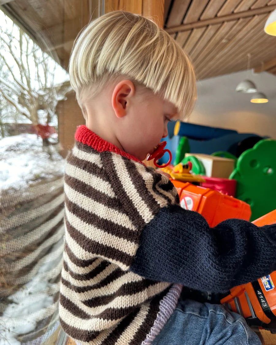 PetiteKnit opskrift - Holger Sweater, papirudgave
