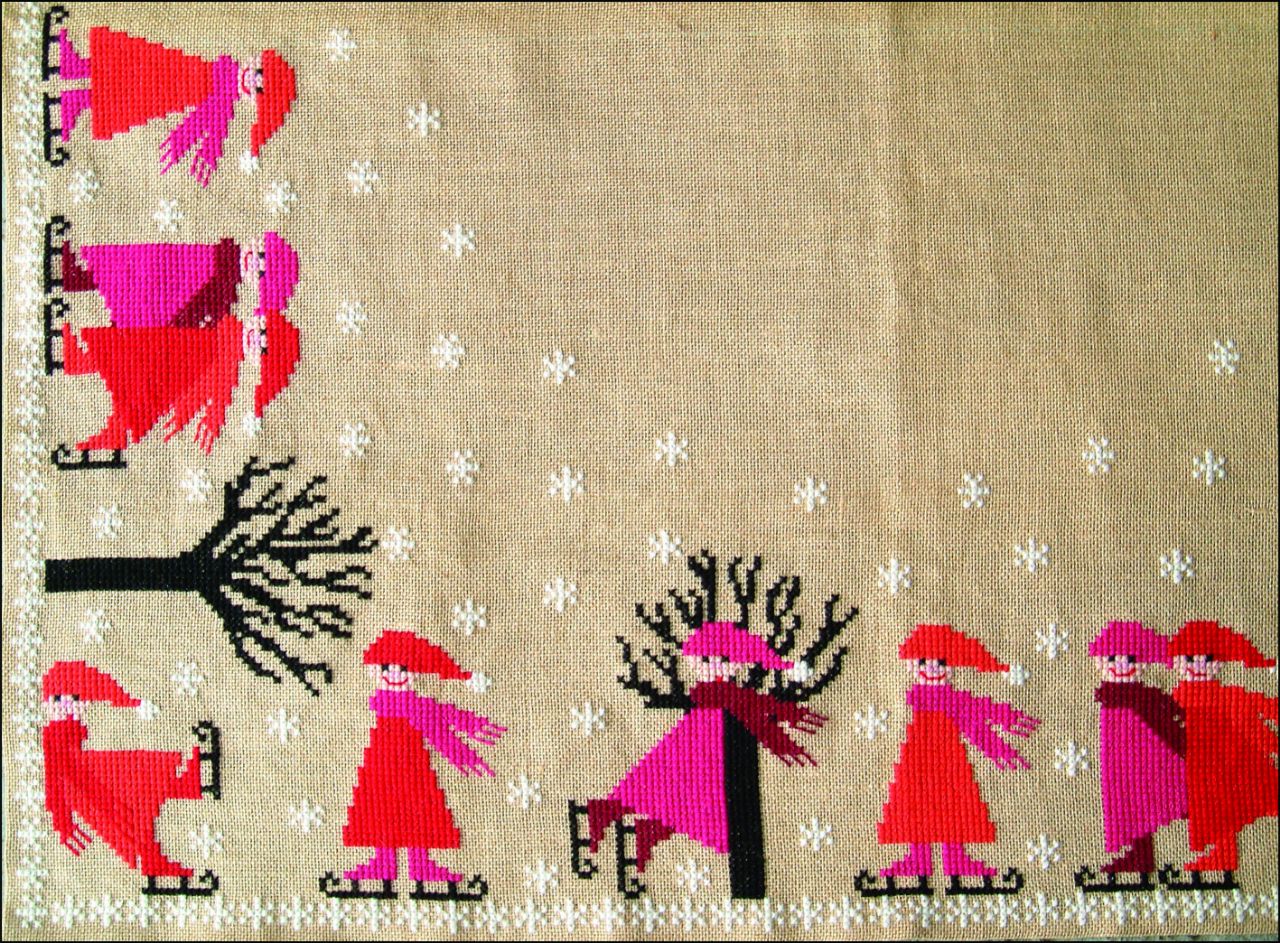 Haandarbejdets Fremme - Skøjtenisser, juletræstæppe