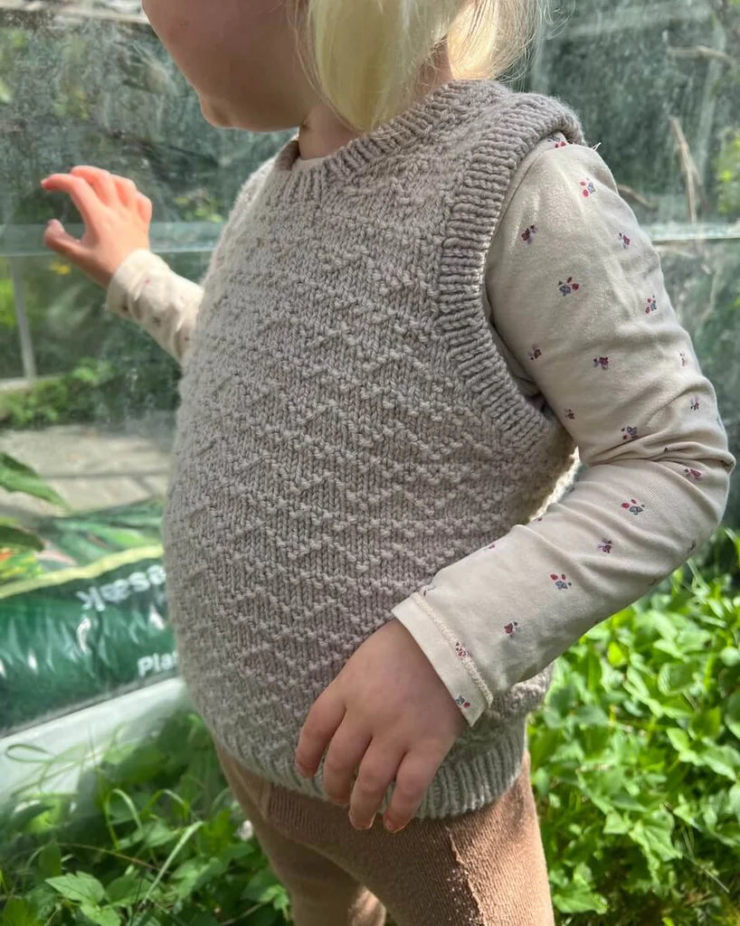 PetiteKnit opskrift - Sille Slipover Mini