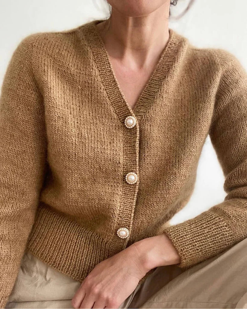 PetiteKnit opskrift - April Cardigan, papirudgave