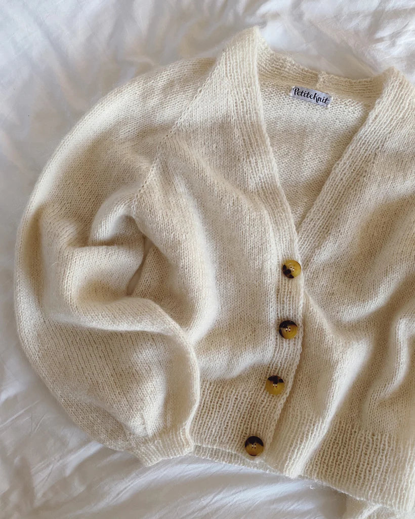 PetiteKnit opskrift - Balloncardigan, papirudgave
