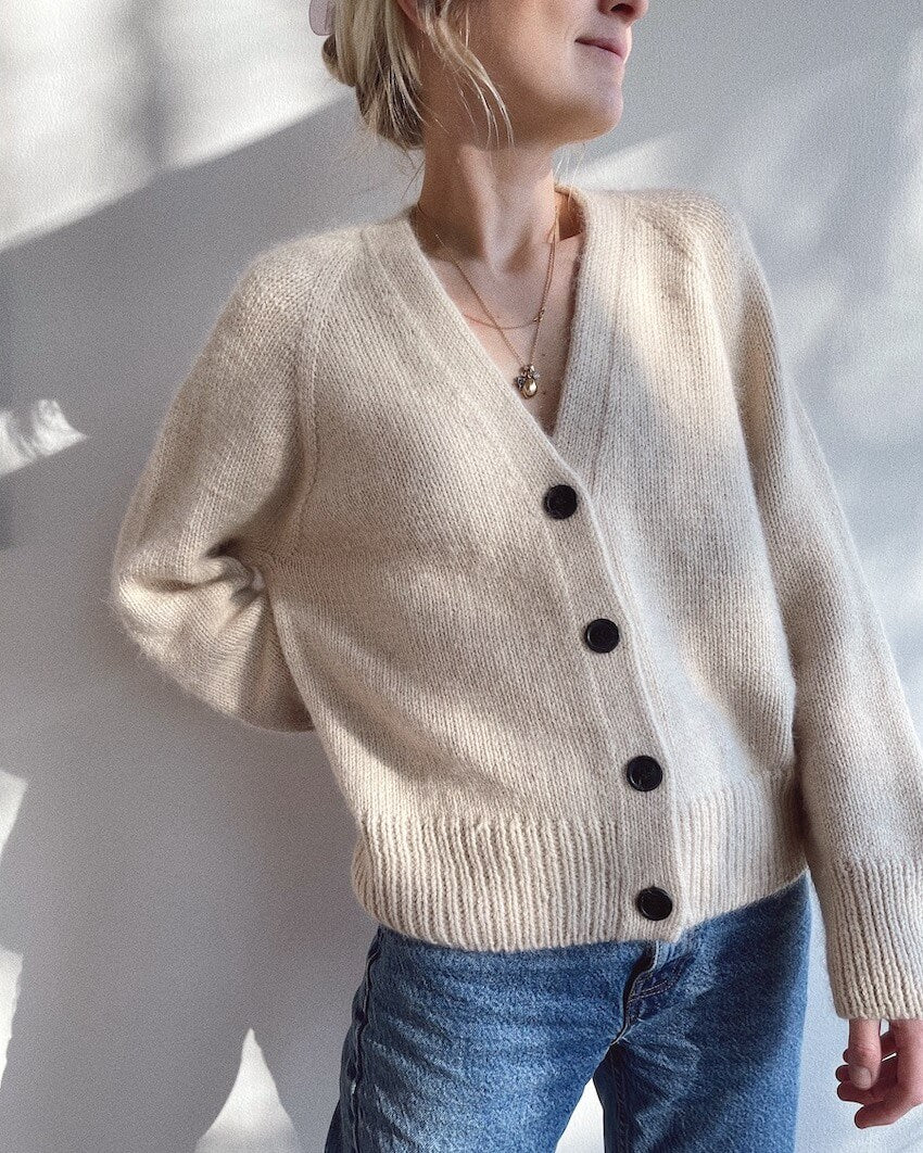 PetiteKnit opskrift - Champagne Cardigan, papirudgave