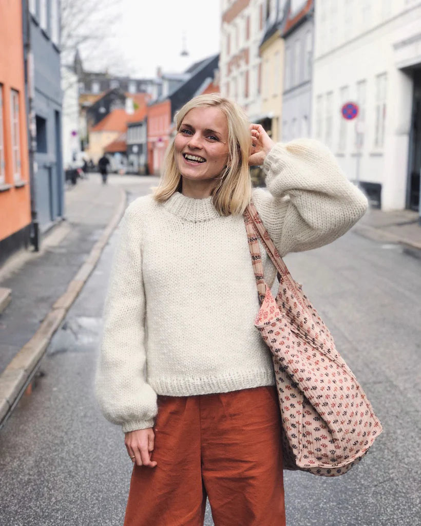 PetiteKnit opskrift - Holiday Sweater, papirudgave