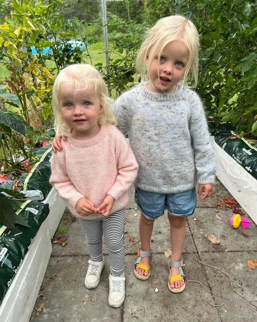 Petiteknit opskrift - Monday Sweater Junior, papirudgave
