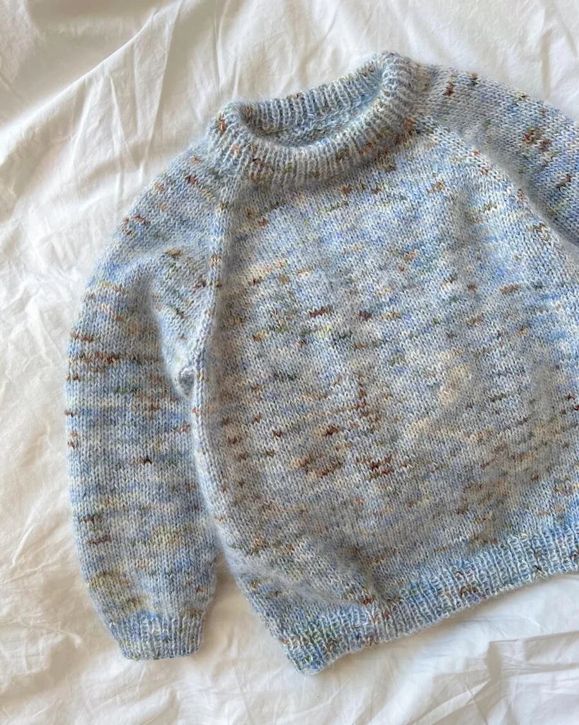 Petiteknit opskrift - Monday Sweater Junior, papirudgave