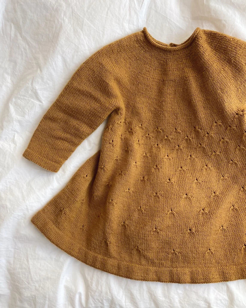 PetiteKnit opskrift - Mælkebøttekjole, papirudgave