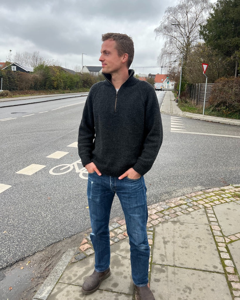 PetiteKnit opskrift - Zipper Sweater Light - Man, papirversion