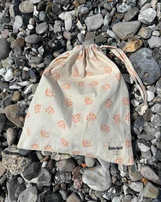 PetiteKnit taske - Knitter´s String Bag (Apricot Flower)