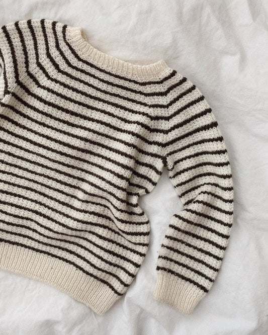 PetiteKnit opskrift - Friday Sweater Mini, papirudgave