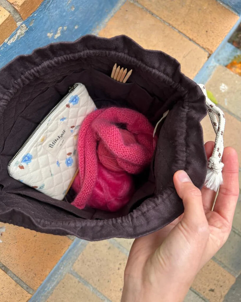 PetiteKnit Get your knit together bag - Dark oak