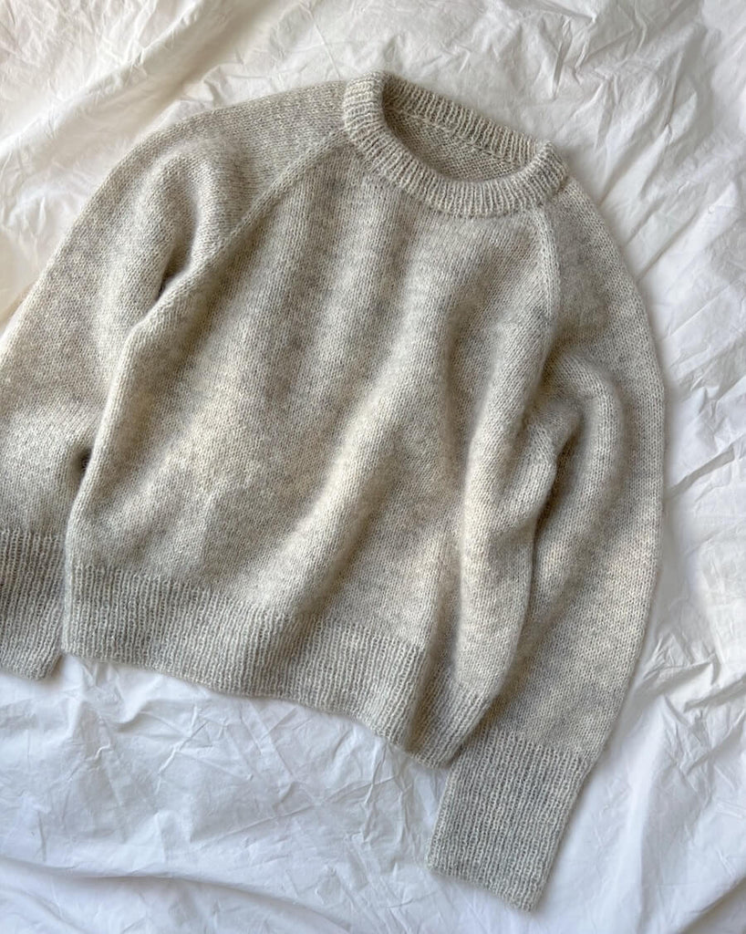 PetiteKnit opskrift - Monday Sweater, papirudgave