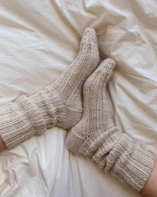 PetiteKnit opskrift - Sunday Socks, papirudgave